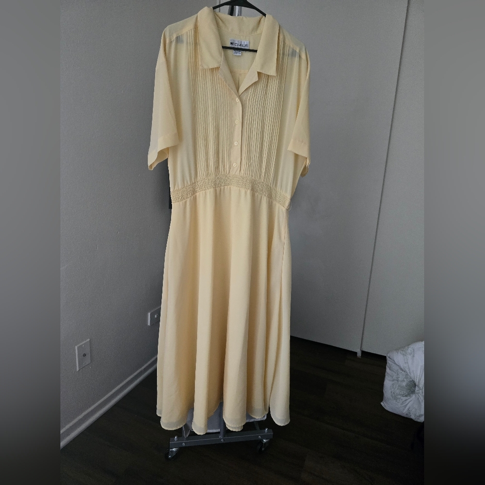 Vintage Light Yellow Midi Dress